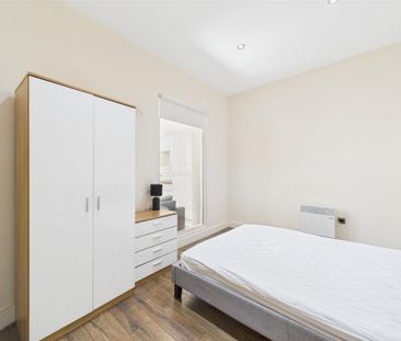 1 bedroom flat to rent - Photo 6