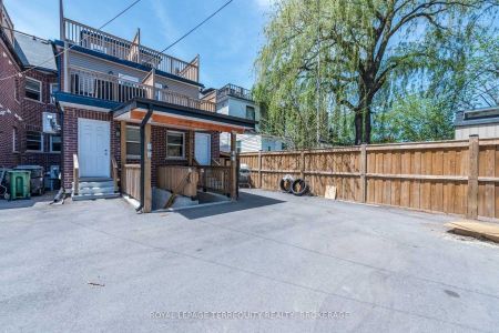 For Lease - 637 Lansdowne Avenue Unit# A, Toronto, Ontario - Photo 4