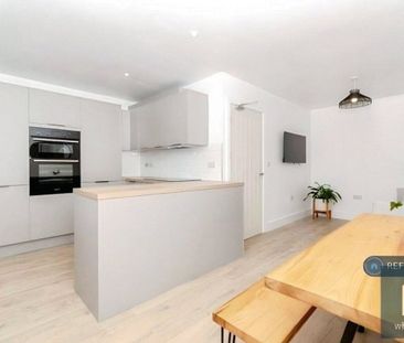 Bellcote Drive, Moldgreen, Huddersfield, HD5 - Photo 6