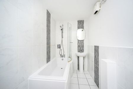 Bristol Road - Photo 5