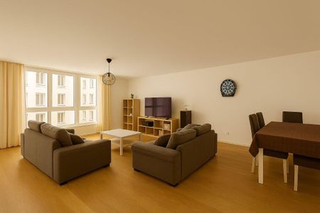 SPACIEUX ! APPARTEMENT DE 4.5 PIECES PROCHE DE TOUTES LES COMMODITES ! - Photo 4