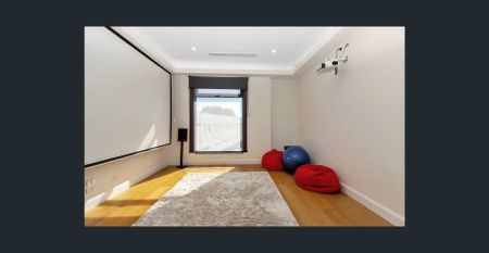 Stunning Family Sanctuary in Prized Gilberton - Walk to Linear Park! - Photo 4