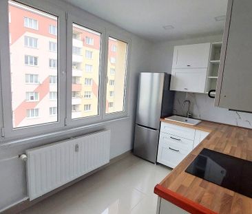 Pronájem bytu 2+1 63 m² - Photo 2