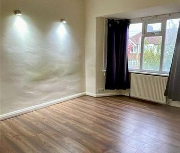 4 bedroom terraced house to rent - Photo 1