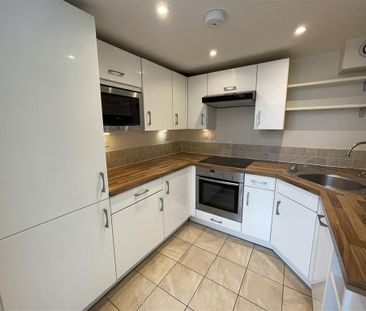 1 bedroom apartment to rent - Photo 5