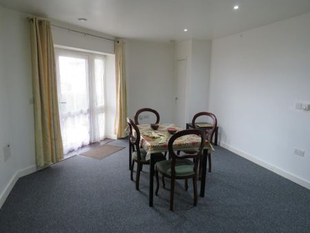 2 bedroom flat to rent - Photo 3