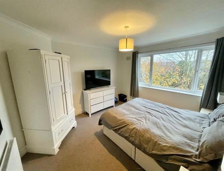 3 Bedroom Semi Detached To Let - Photo 5