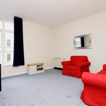 1Bedrooms, 1Bathrooms - Photo 1