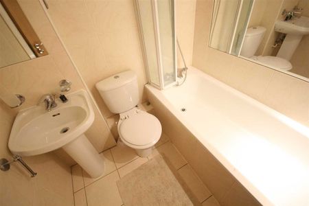 Platinum House, Lyon Road, Harrow - Photo 5