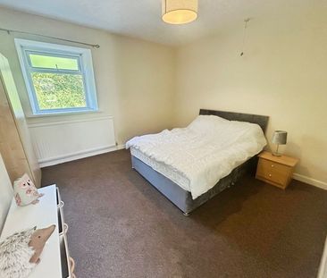 Mill Terrace, Glynneath, NEATH - Photo 2