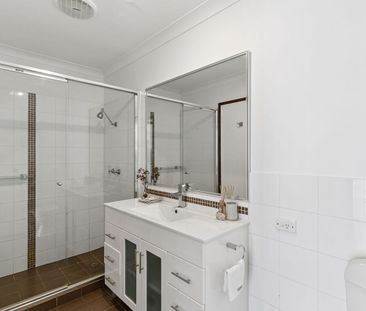 Low on Maintenance, Big on Lifestyle - Photo 6