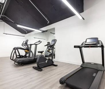 1 Bed Flat, West Gate, W5 - Photo 3