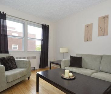 Lakefront Apartments - Photo 3
