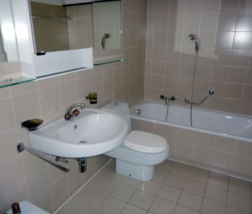 Luminoso appartamento di 2.5 locali immerso nel verde! - Foto 2