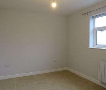 Ashbourne Road - Photo 2