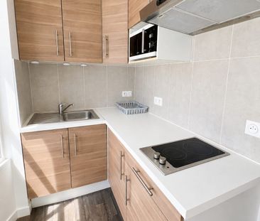 Location Appartement 2 pièces 27m² LANESTER 56600 - Photo 5