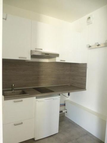 Appartement T1 Reims - Photo 2