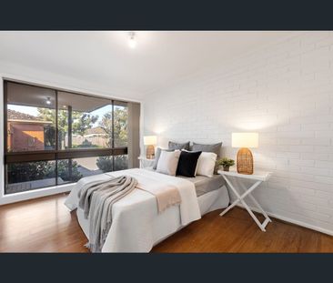 2/1 Larch St, Thomastown, Vic 3074 - Photo 4