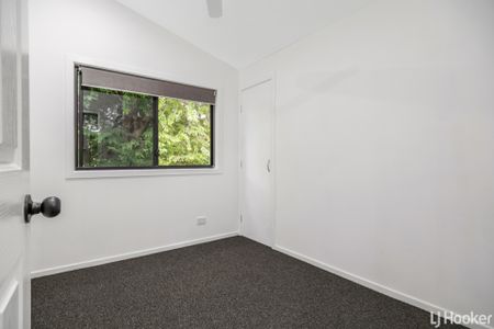 Fresh and Modern! - Photo 4