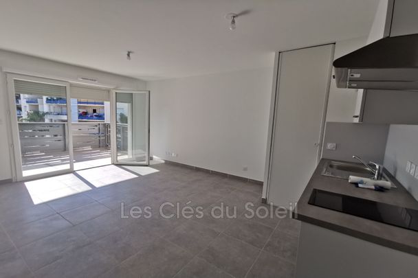 Location appartement 2 pièces 38 m² Toulon - Photo 1