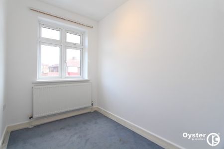 Bromefield, Stanmore, HA7 - Photo 3