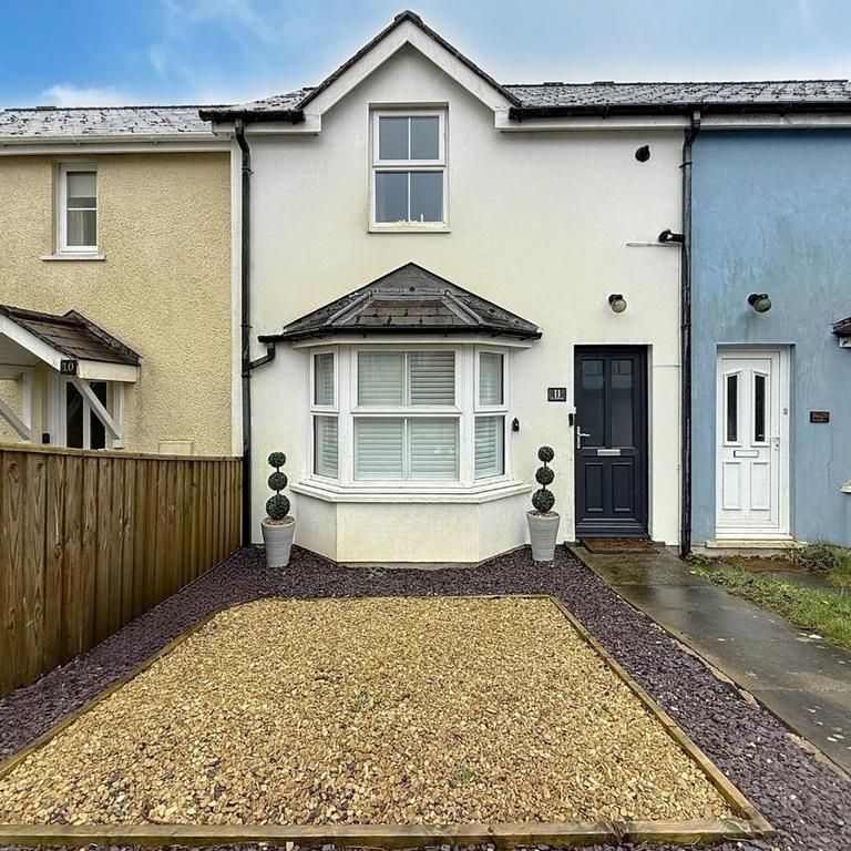 3 bedroom terraced house to rent - Photo 1