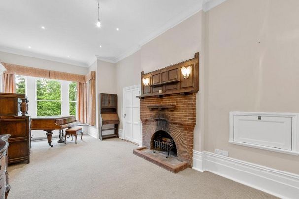 3 bedroom apartment to rent - Photo 1