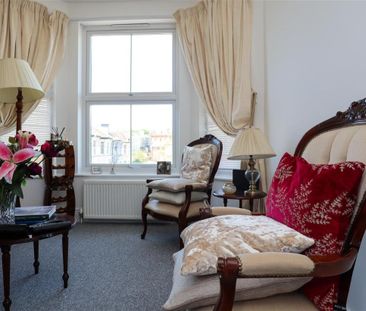 St. Andrews Square Hastings, East Sussex TN34 1SN - Photo 4