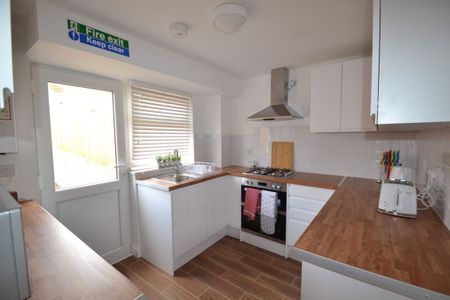 Gainsborough Road, Corby, NN18 0RQ - Photo 3
