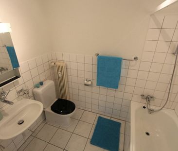 ONLY 5 MINUTES FROM FRICK! SUPER APARTMENT IN UEKEN - Photo 1