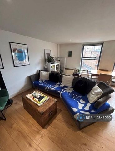 2 bedroom flat to rent - Photo 3