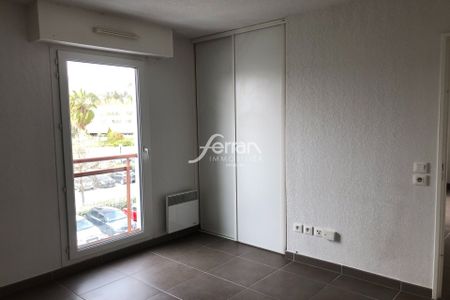 Location Appartement 2 pièces 36m² DRAGUIGNAN 83300 - Photo 5