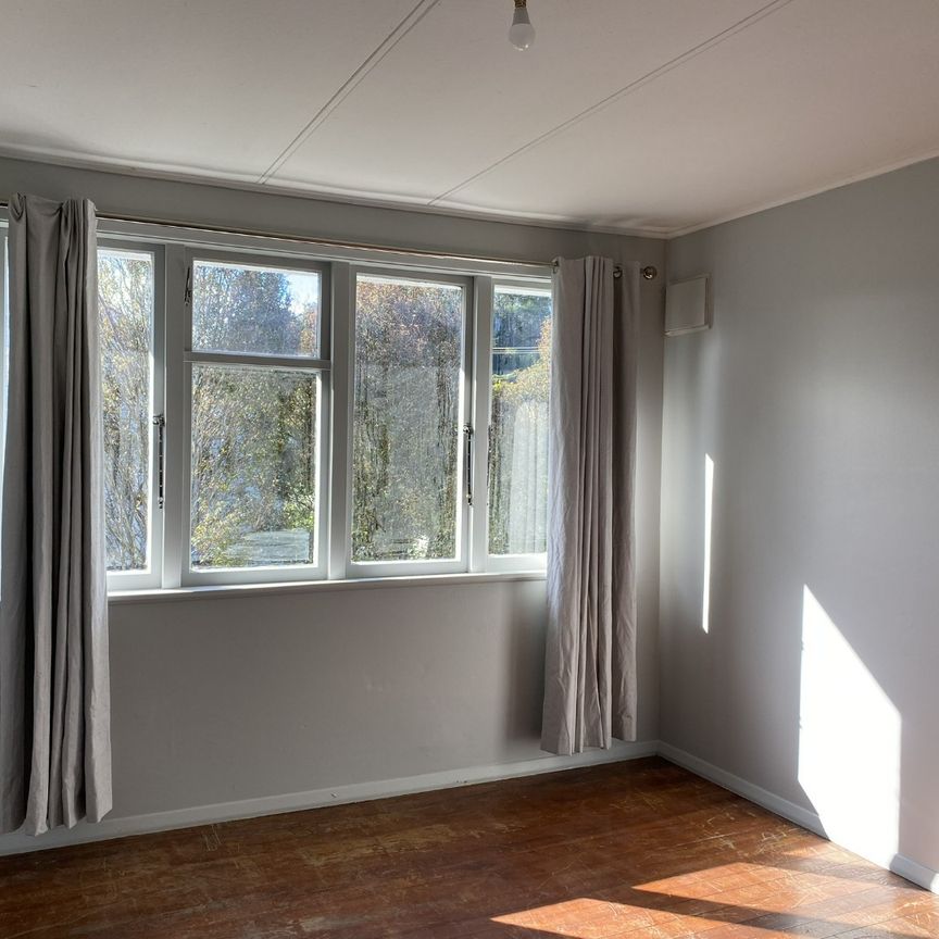 Tidy Standalone 2 Bedroom - Otangarei - Photo 1