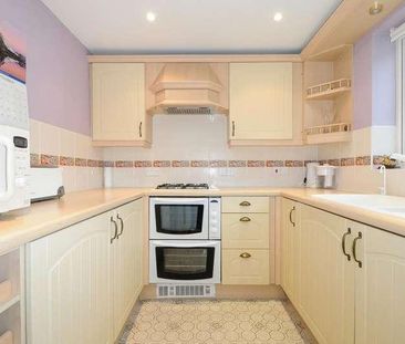 Kingsclere, Hampshire, RG20 - Photo 4
