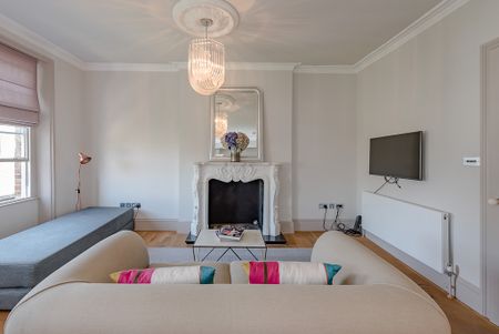 Chepstow Crescent, W11, London - Photo 3