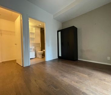 For Lease - 5 St. Joseph Street Unit# 309, Toronto, Ontario - Photo 4