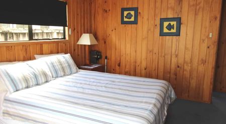 FERNHILL BEACH HOUSE - Photo 3