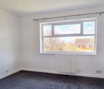2 bed end of terrace house to rent in Kempton Grove, Cheltenham, GL51 - Photo 5