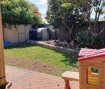 Port Kennedy - Photo 5