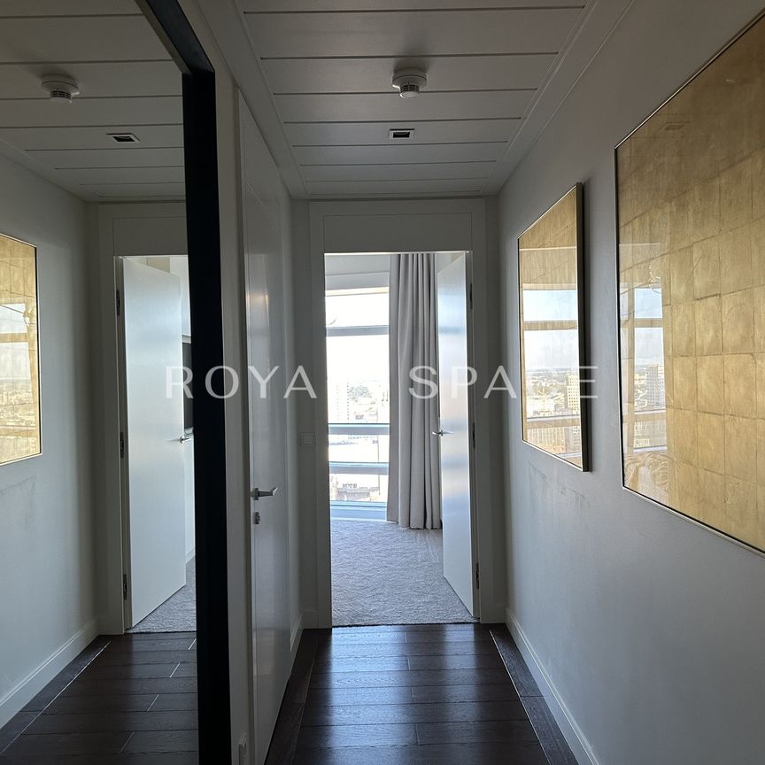 Panoramiczny apartament na 23 piętrze | Złota 44 - Zdjęcie 1