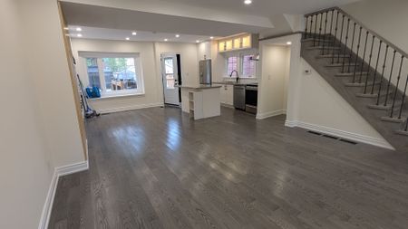 For Lease - 46 Chilton Road, Toronto, Ontario - Photo 3