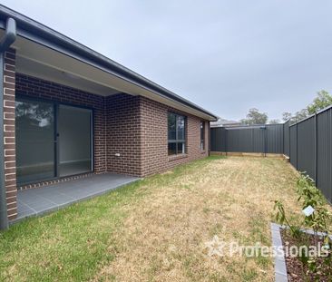 36 Vito Glade, Riverstone NSW 2765 - Photo 5