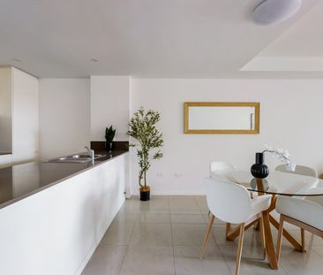 C305/10-14 John Street, Mascot NSW 2020 - Apartment For Rent | Domain - Photo 2