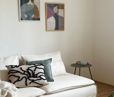 Nette 2 Raum Wohnung im Erdgeschoß mit getrennter Küche ** bei den ... - Photo 1