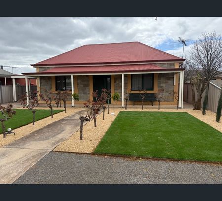 26 Smith Street, Angaston, SA 5353 - Photo 4