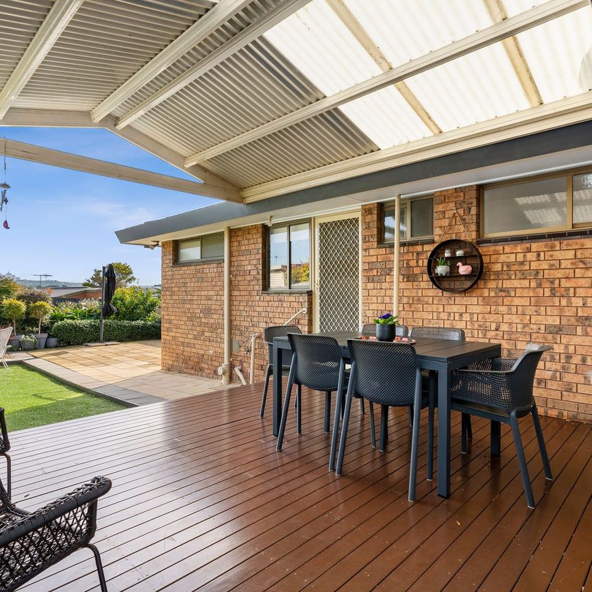 Meticulous and Spacious Family Home - Photo 1