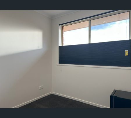 2/3 Rundle Avenue, Oakdowns, Tas 7019 - Photo 5