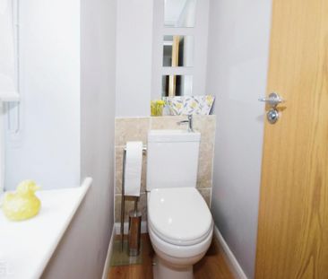 3 bedroom semi-detached house to rent - Photo 6