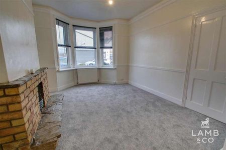 Oxford Road, Clacton-on-sea, CO15 - Photo 2