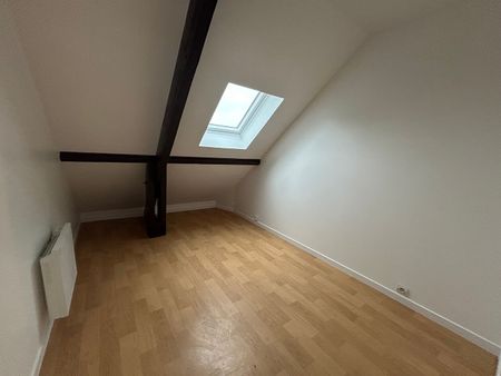 Location Appartement 3 pièces 28m² - Photo 3